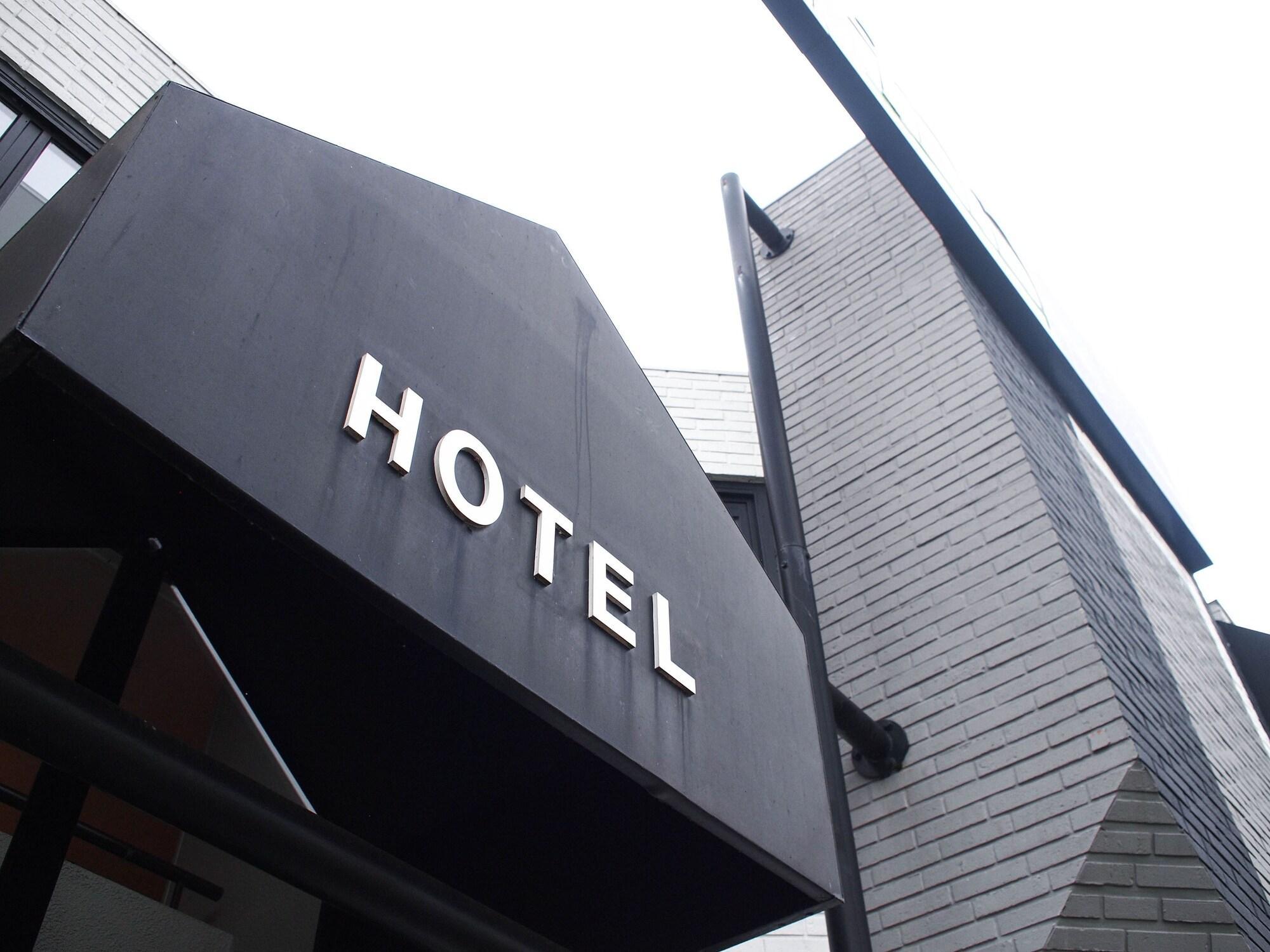 Hôtel Inn Design Resto Novo Le Mans Arnage Exterior foto